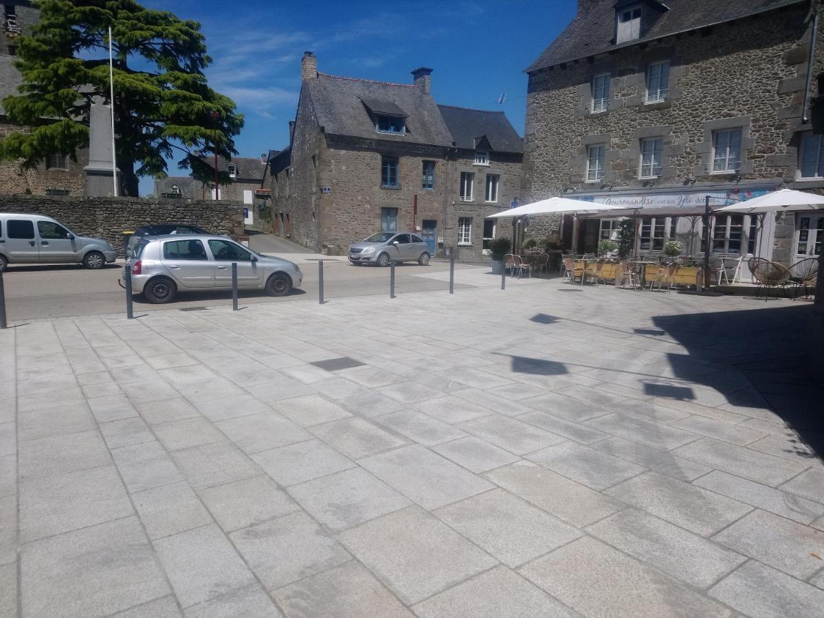 Penzion Bienvenue Saint-Pierre-de-Plesguen Exteriér fotografie
